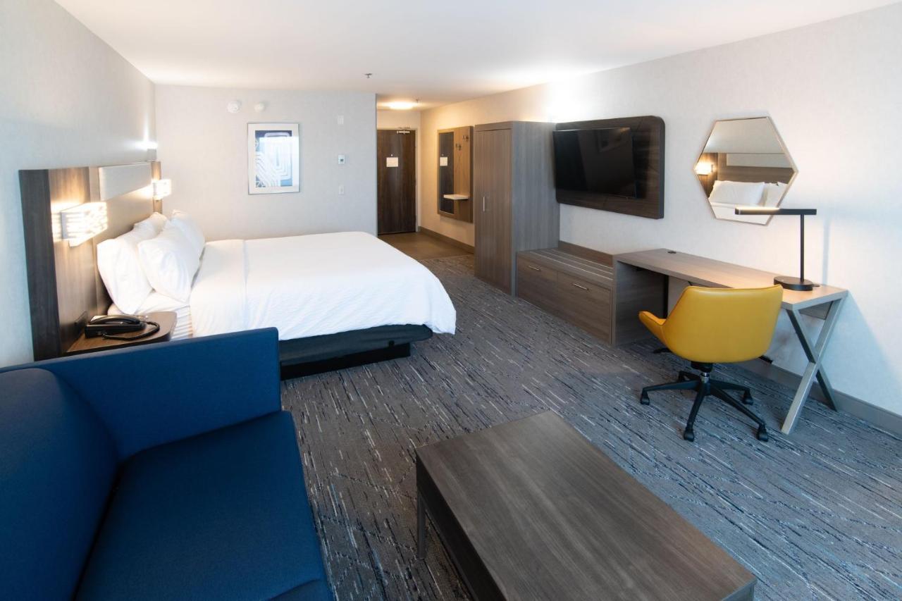Holiday Inn Express & Suites - Moose Jaw By Ihg Luaran gambar